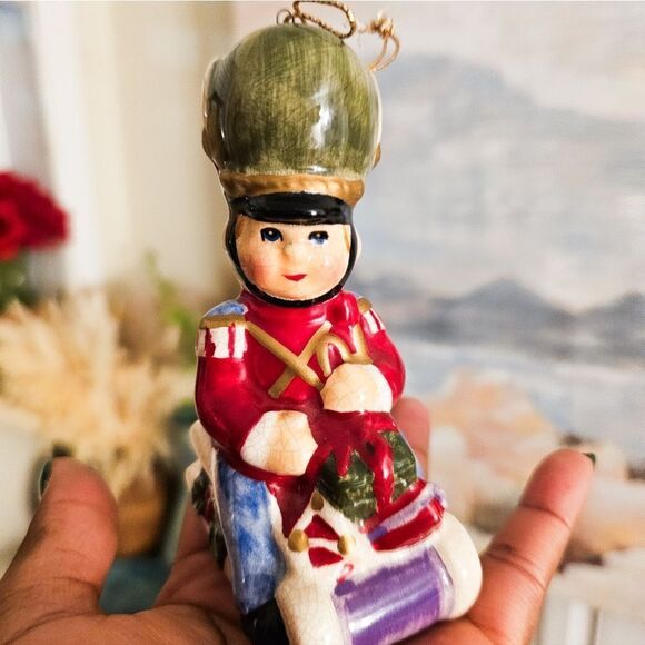 VTG Embassador Solider Sleigh Riding With Gifts Christmas Ornament. - Picture 6 of 15